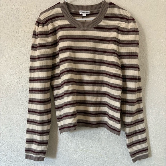 Vigoss Striped Sweater Size Large NWT - Picture 5 of 7